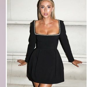 Odd Muse | The Ultimate Muse Pearl Dress